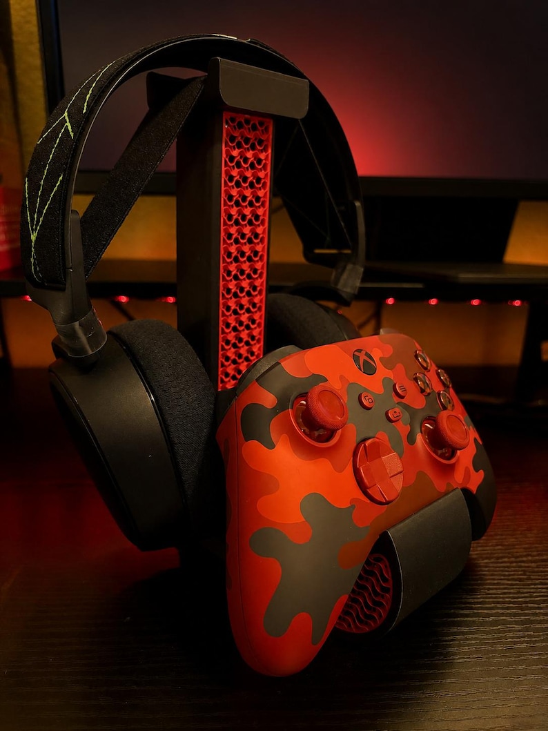Gaming Headset Stand with Controller Holder, 3D Printed Desk Organizer, PS5 Xbox Headphone Stand, Gamer Setup Accessories Gift image 1