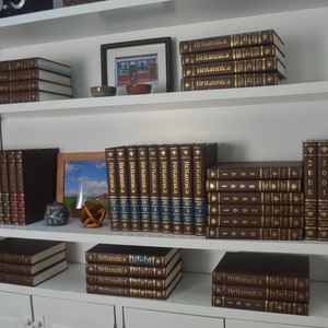 The New Encyclopedia Britannica, Fifteenth Edition, 1987, s/48