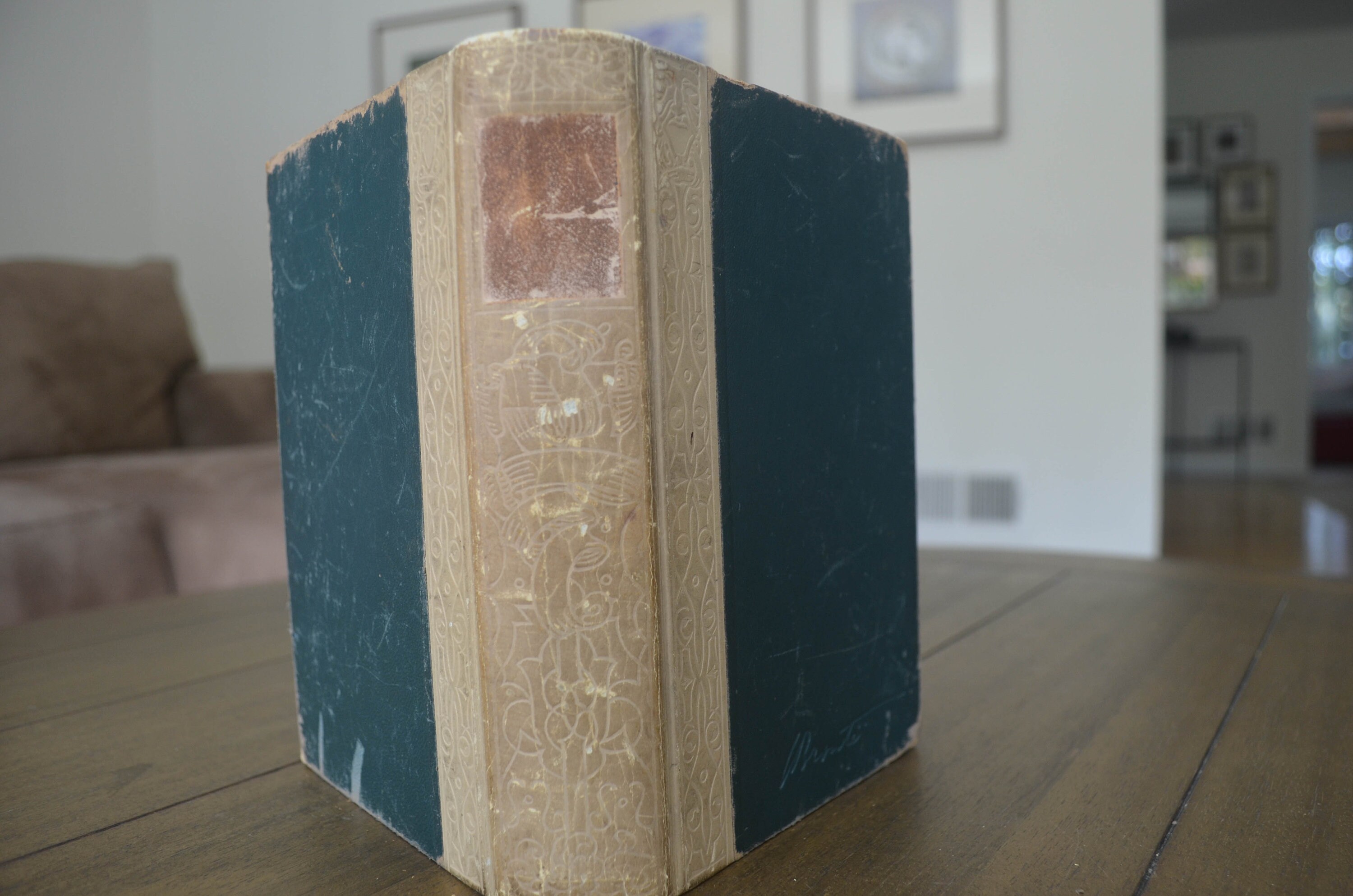 Vintage Edition of Jane Eyre, Charlotte Bronte, Thomas Nelson and sons, Date unknown, Green and Cream, Classic, Jane Eyre, Antique,