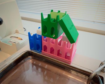 Slide Cradle Stacker - Stackable, high capacity microscope slide holder. Personalizable color and text. Optional Lid