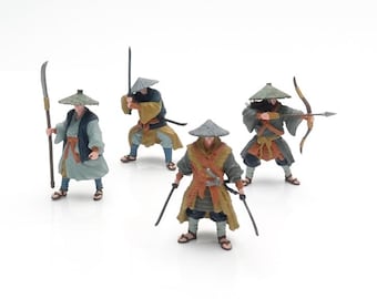 1:64 Hand-Painted Ronin Samurai Miniature – Dynamic Poses, Japanese Warrior Miniatures for Diorama Base