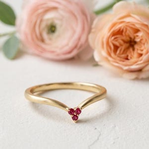 Chevron Gold Ring, Dainty V-Shaped Band with Red Gemstones, Stackable Minimalist Jewelry