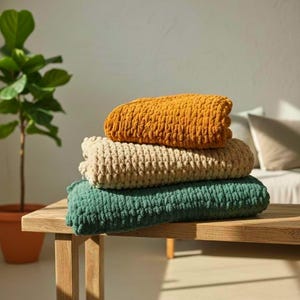 Manta de bebé hecha a mano, tejida con cariño con hilo suave y colorido. ¡Perfecta para abrazos reconfortantes y momentos cálidos y felices!