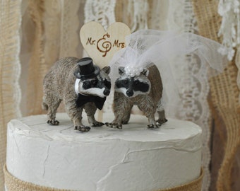 Raccoon bride and groom animal wedding cake topper woodland raccoon lover country weddings Mr &Mrs wood wedding sign ivory veil cake topper