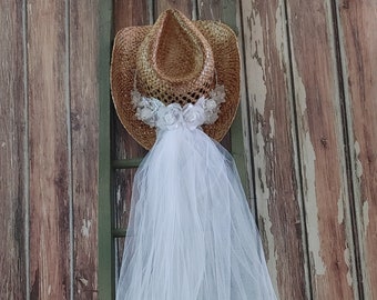 4736 Bridal Cowboy Hat And Veil Bachelorette Party,white Cowgirl Wedding White Bridal Cowgirl Hat With Veil – Stag & Hen main image 3