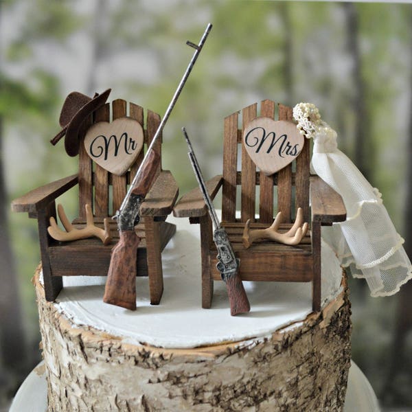 Hunting themed wedding cake topper bride groom hunters shotguns rifle antler rack Adirondack chairs camping fishing camouflage deer hunter