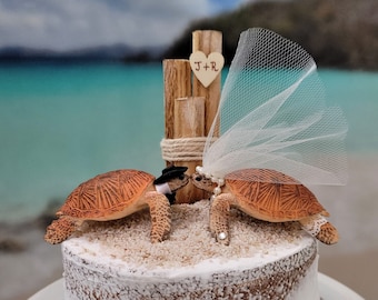 Sea turtle-bride-groom-Mr and Mrs-wedding-cake topper-beach-destination-turtle-ocean-turtle lover-starfish-grooms cake-woodland-animal-