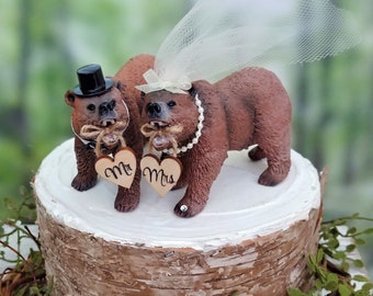 grizzly bear wedding cake topper Mr and Mr bear cake topper zoo animal  theme brown bear country barn rustic fall decorated bride groom