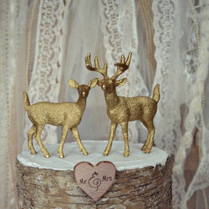 Deer-buck and doe-wedding cake topper-fall wedding-rustic wedding-deer lover-deer hunter-hunting groom-deer wedding-western wedding