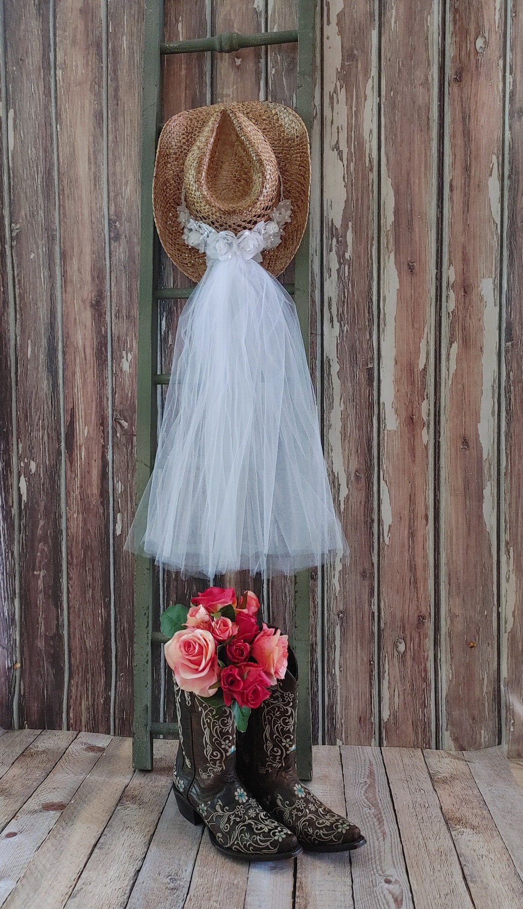 SALE! Western Wedding Cowgirl Hat Veil-western Wedding  display picture 2