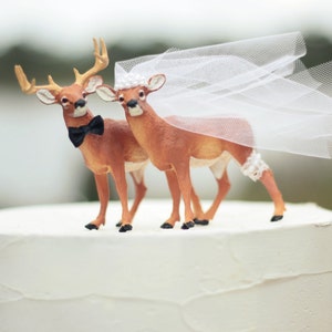Deer wedding cake topper-Hunting wedding cake topper-Deer bride and groom-Hunting-Buck-Wedding Cake Topper