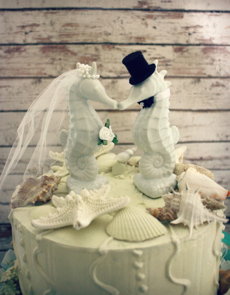 Seahorse Wedding Cake Topper Kissing Seahorse Couple Beach Etsy