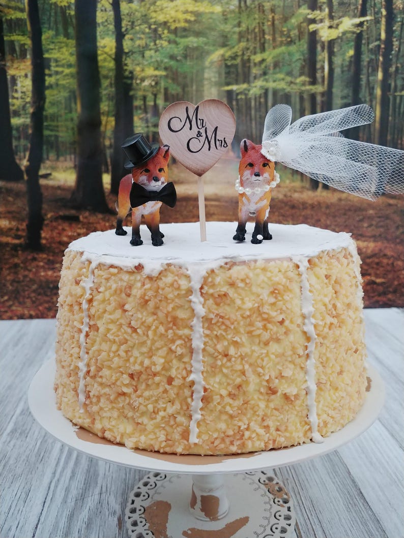 fox bride and groom wedding cake topper rustic woodland animal themed wedding fox lover red fox hunter whimsical Mr and Mrs fox topper image 3