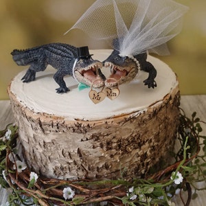 Python And Gator Cake Topper Alligator Lover Wedding Cake Topper Florida Gators Mascot University of ...
