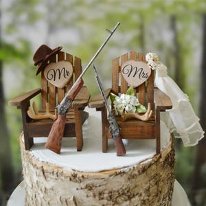 Hunting themed wedding cake topper bride groom hunters shotguns rifle antler rack Adirondack chairs camping fishing camouflage deer hunter image 4