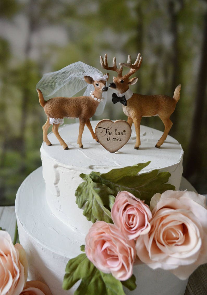 Deer-hunter-bride-groom-wedding-cake | Etsy