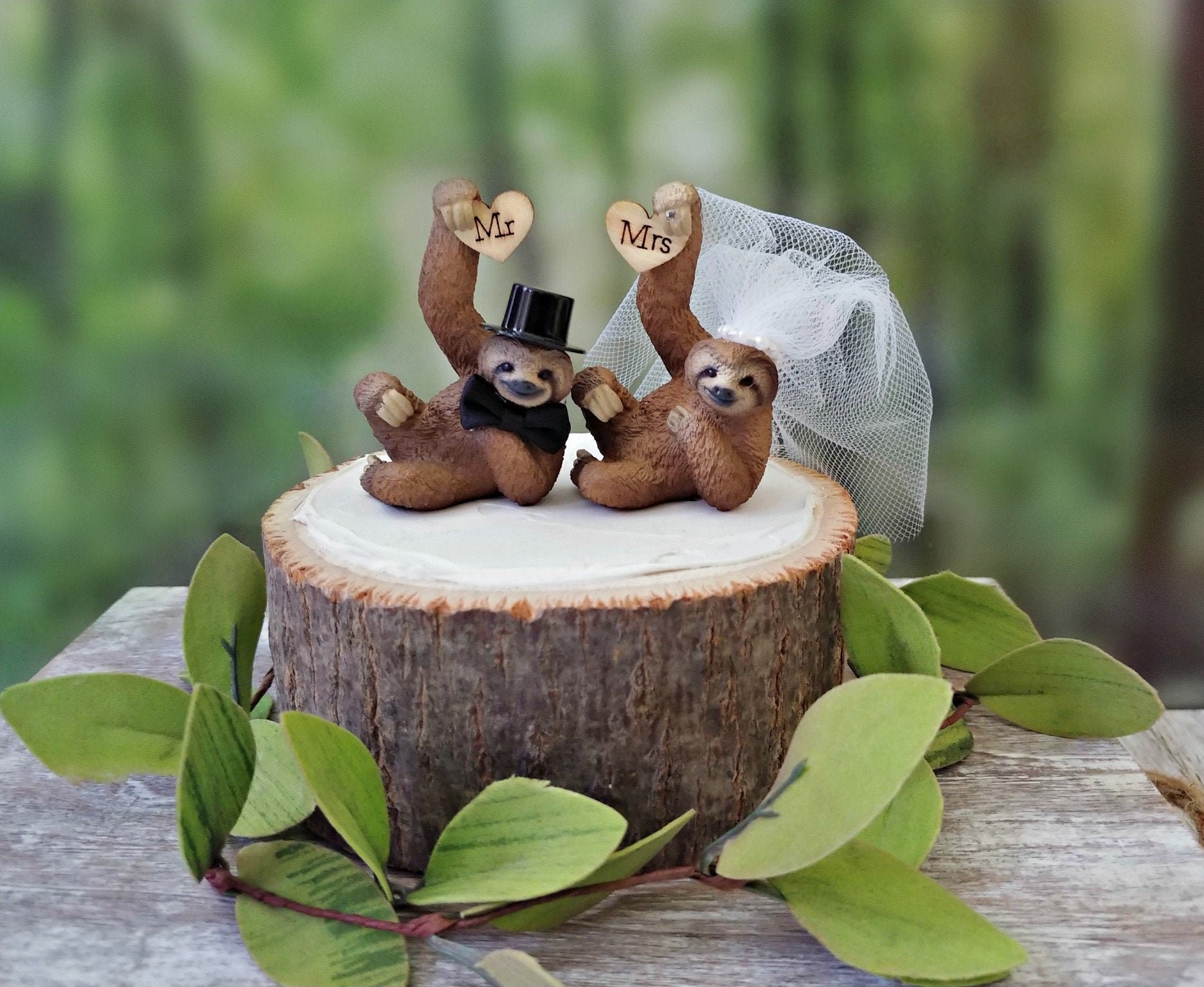 Sloth Couple With Last Name Wedding Cake Topper 