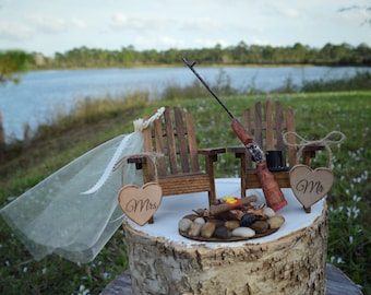 Country-wedding-cake topper-western-hunting-shot gun-riffle-gun-Adirondack-chair-hunter-hunting groom-groom's cake-deer hunter-camouflage