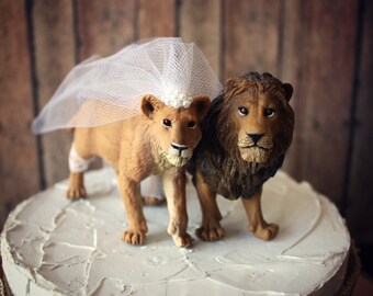 Lion and lioness-king-queen-wedding-cake topper-jungle-lions-cats-wild cats-bride and groom-woodland-animal-lover-African-circus