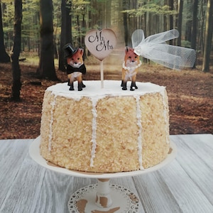 fox bride and groom wedding cake topper rustic woodland animal themed wedding fox lover red fox hunter whimsical Mr and Mrs fox topper image 6