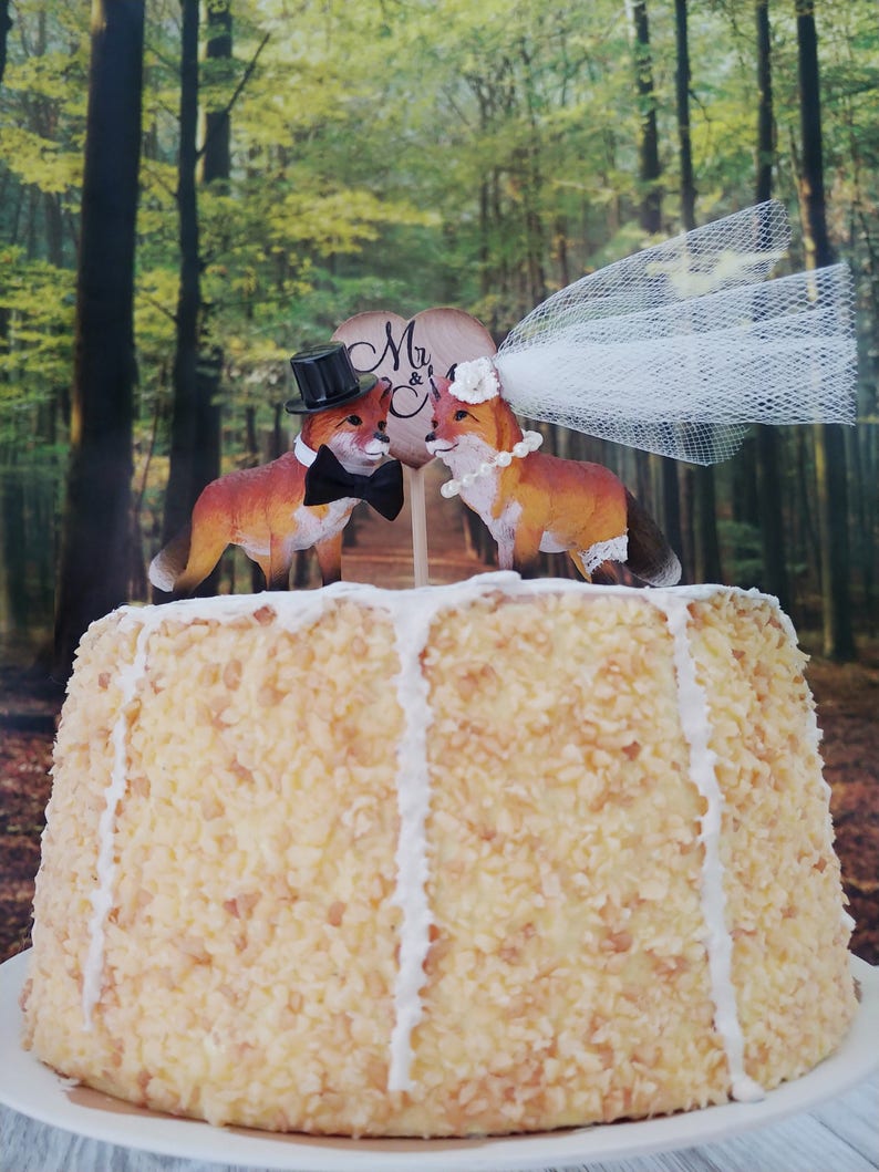 fox bride and groom wedding cake topper rustic woodland animal themed wedding fox lover red fox hunter whimsical Mr and Mrs fox topper image 5