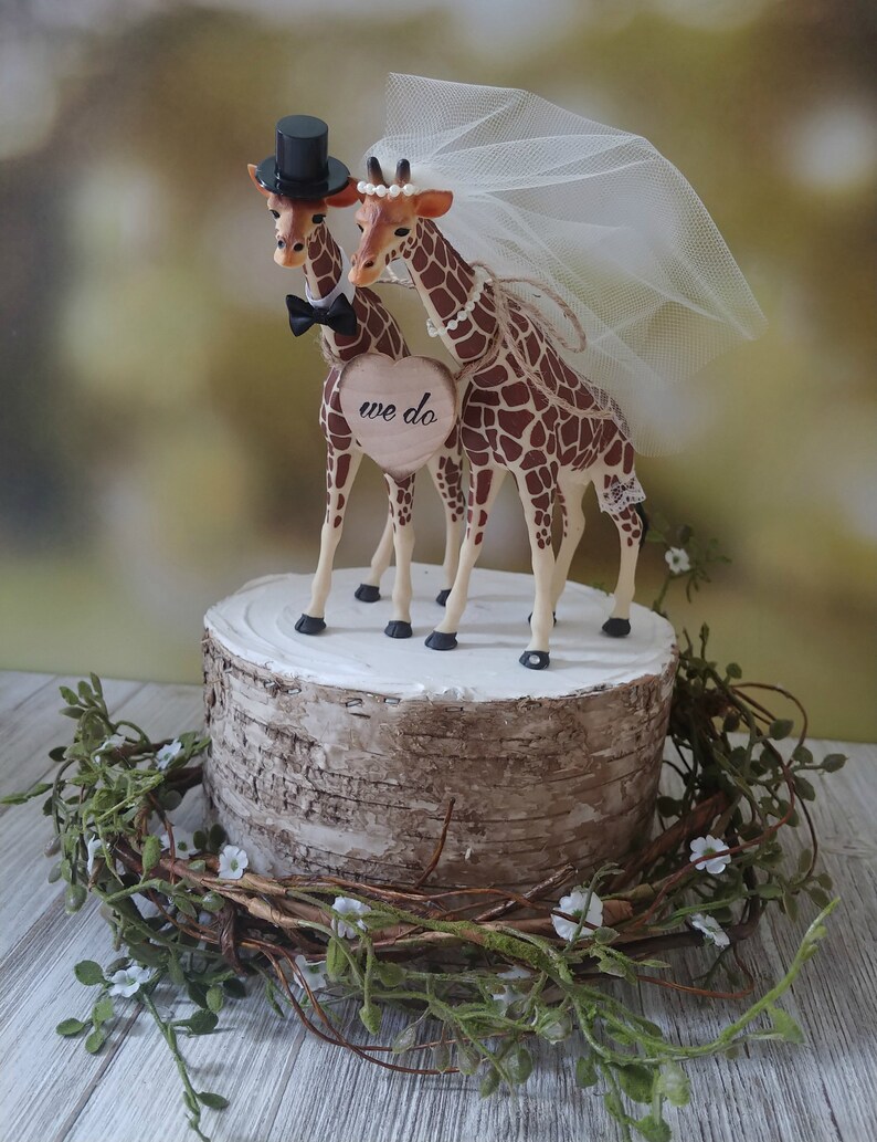 Giraffewoodlandswedding cake toppergiraffeweddingjust Giraffewoodlandswedding cake toppergiraffeweddingjust