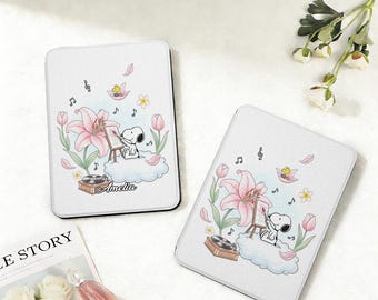 Etui Snoopy the Painter Kindle z personalizowaną osłoną na czytniki Paperwhite 12" 7" / 11" 6,8" / 10" 6", Kindle 10" 11. generacji, Kindle 2024 Colorsoft Cover