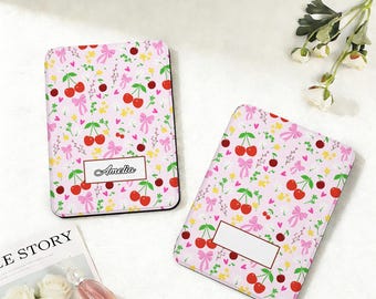 Etui na Kindle z motywem kwiatowym i wiśnią, z nadrukiem Bow Cherry, do czytników Paperwhite 12" 7" / 11" 6,8" / 10" 6" Kindle 10" 11. generacji, Kindle 2024 Colorsoft Cover