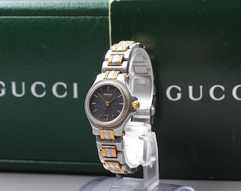 NEAR MINT GUCCI 9040L Vintage Women's Silver Date Quartz Watch