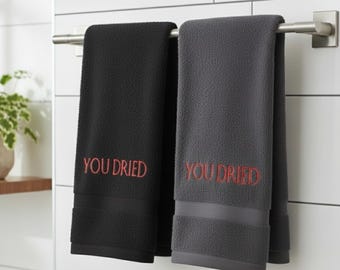 You Dried Elden Ring Handduksset - 2-pack Dark Souls Bloodborne-inspirerade spelhanddukar - Soulslike badrumshanddukar