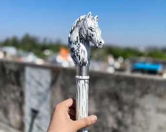 Bastone da passeggio in legno intagliato a mano per uomo e donna, realizzato a mano.
