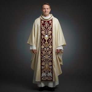 FAD-4U Kerk katholieke priester kazuifels gewaden voor kerk