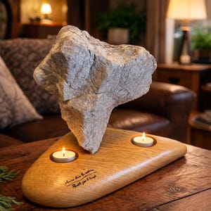 Minimalistischer Kerzenhalter aus Holz und Stein – handgefertigt – Kreation Nr. 12