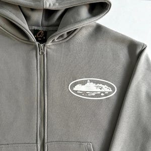 Corteiz Island Puff Print Hoodie Grey image 2