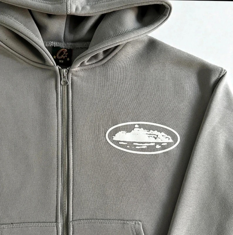 Corteiz Island Puff Print Hoodie Grey image 2