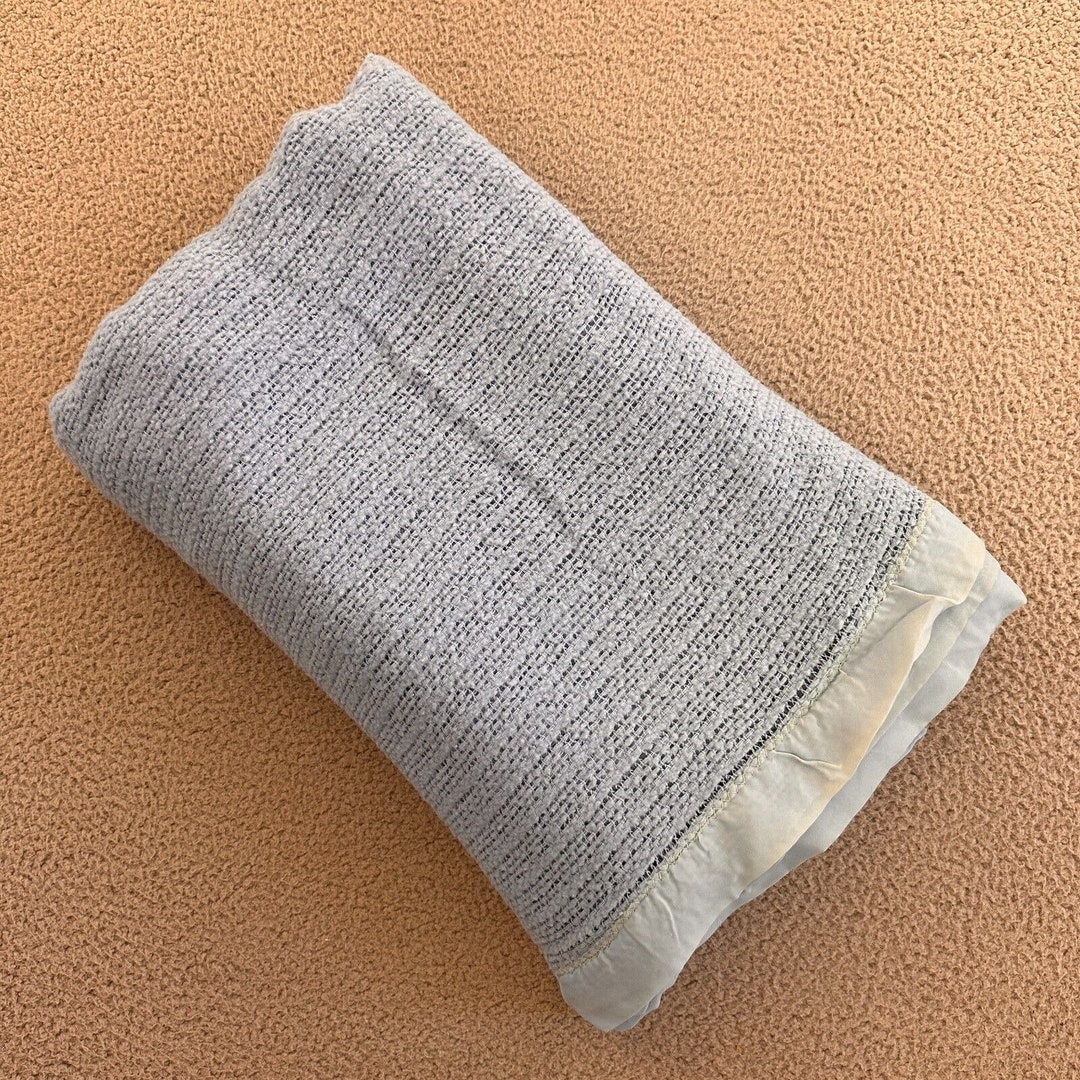 Vintage Acrylic Waffle Weave Blanket Satin Trim Thermal Etsy