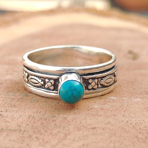 Round Turquoise Ring, 925 Sterling Silver, Boho Statement Ring, Vintage Style Jewelry
