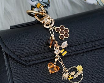 Gold Bee Bag Charm,Bumble bee Purse Charm,Honeybee Accessory, Bee Charm Clip,Handbag Accessory, ,Zipper Pull, Journal Charm,Custom Bag Charm