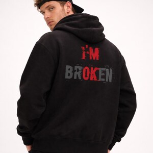 Sweat à Capuche 'I’m OK I’m Broken' – Invisible Illness Awareness – Message Profond & Confortable