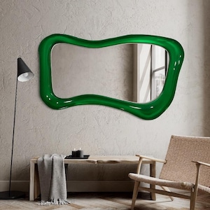 Espejo de pared epoxi verde transparente personalizado, espejo irregular, espejo moderno de mediados de siglo, espejo asimétrico, decoración de pared con espejo, espejo grande.