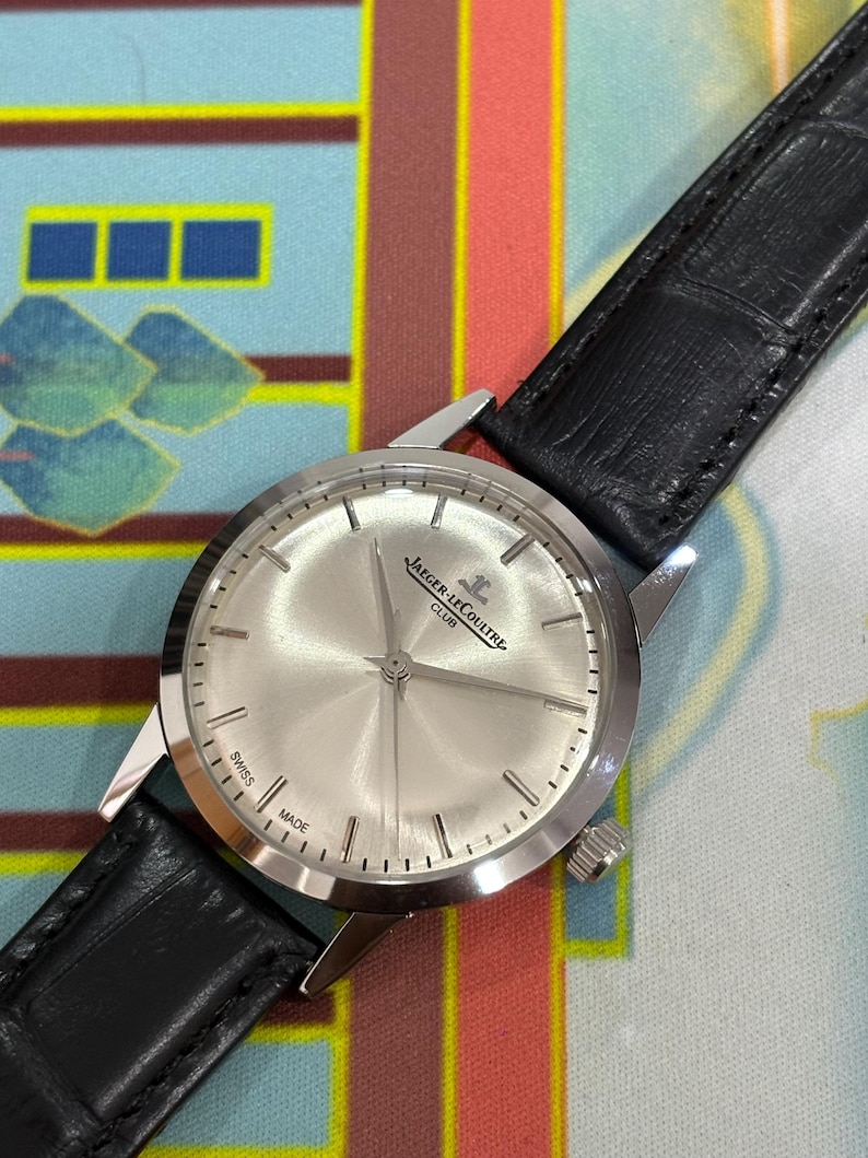 Elegant Jaeger-LeCoultre Club vintage watch manual wind Swiss luxury timepiece men