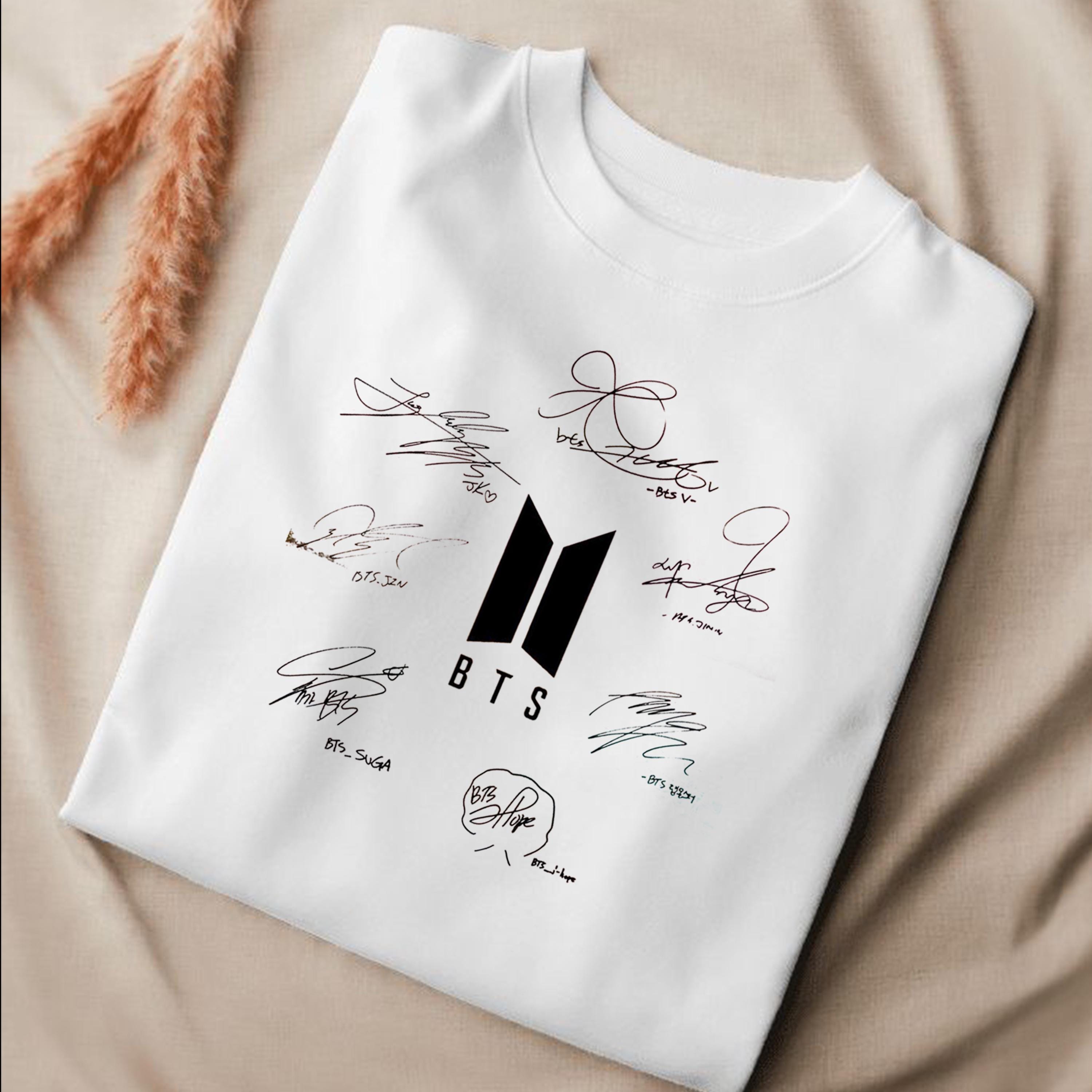 Bts army shirt - Etsy 日本