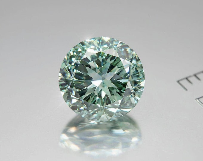 3 Carat Oval Fancy Green Diamond, Cut Loose Gemstone for Jewelry Making