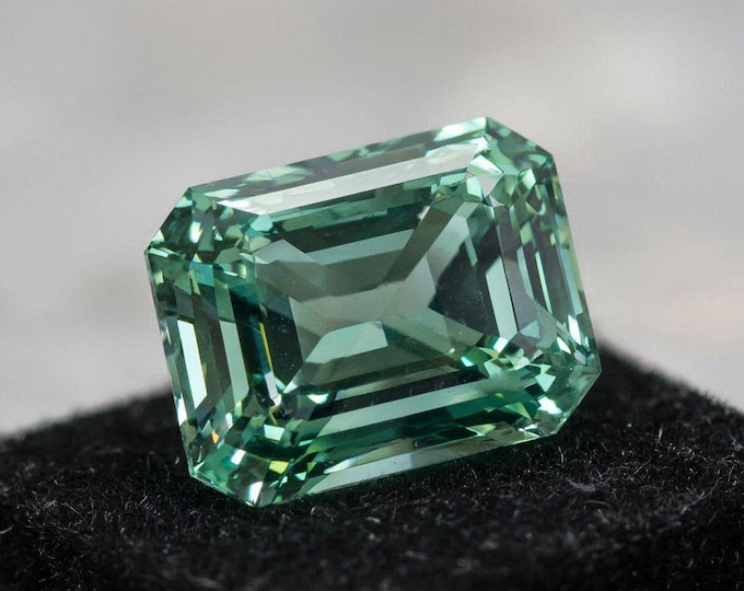 3 Carat Emerald Cut Green Diamond Loose Elegant Step Cut Jewelry Making Stone