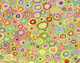 Pisapapeles en color lima de la colección Kaffe Fassett Collective Classics de FreeSpirit Fabric.