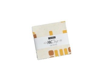ABC XYZ Mini Charm Pack de Moda Fabrics - 2.5"x2.5"- 42 piezas