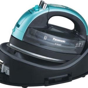 360 Freestyle CORDLESS Iron with Ceramic Sole Plate in TEAL - Free Shipping within the US