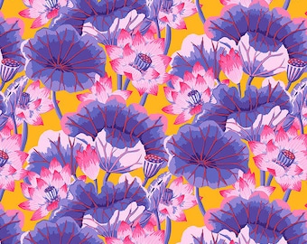 Lake Blossoms in Purple aus der Kaffe Fassett Collective August 2023 Kollektion von FreeSpirit Fabric