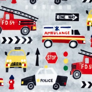 Ersthelfer in Multi Digital Cuddle® Smooth Minky von Shannon Fabrics - 2,5 mm Flor