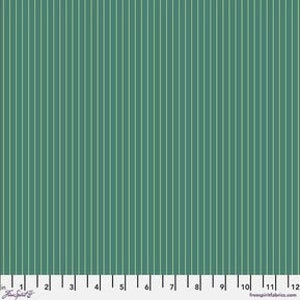 Puede incluir: Tela verde con rayas verticales. Las rayas son de un tono verde más claro y recorren la longitud de la tela. Una regla se encuentra en la parte inferior de la imagen, mostrando las medidas en centímetros.